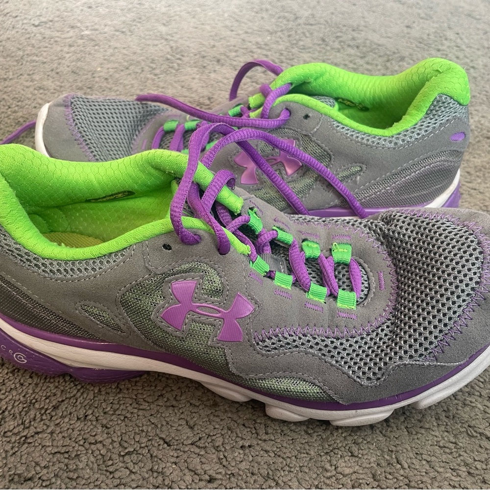 Underarmour microg shoes